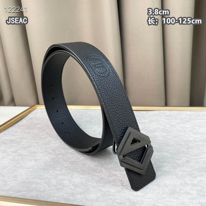 Dior belt 38mmX100-125cm 8L08